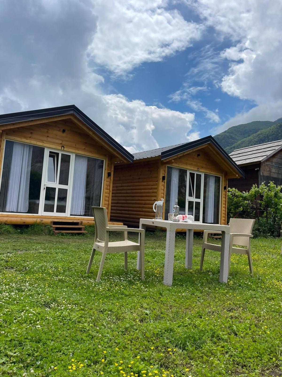Thethi Mountain Villas Zewnętrze zdjęcie
