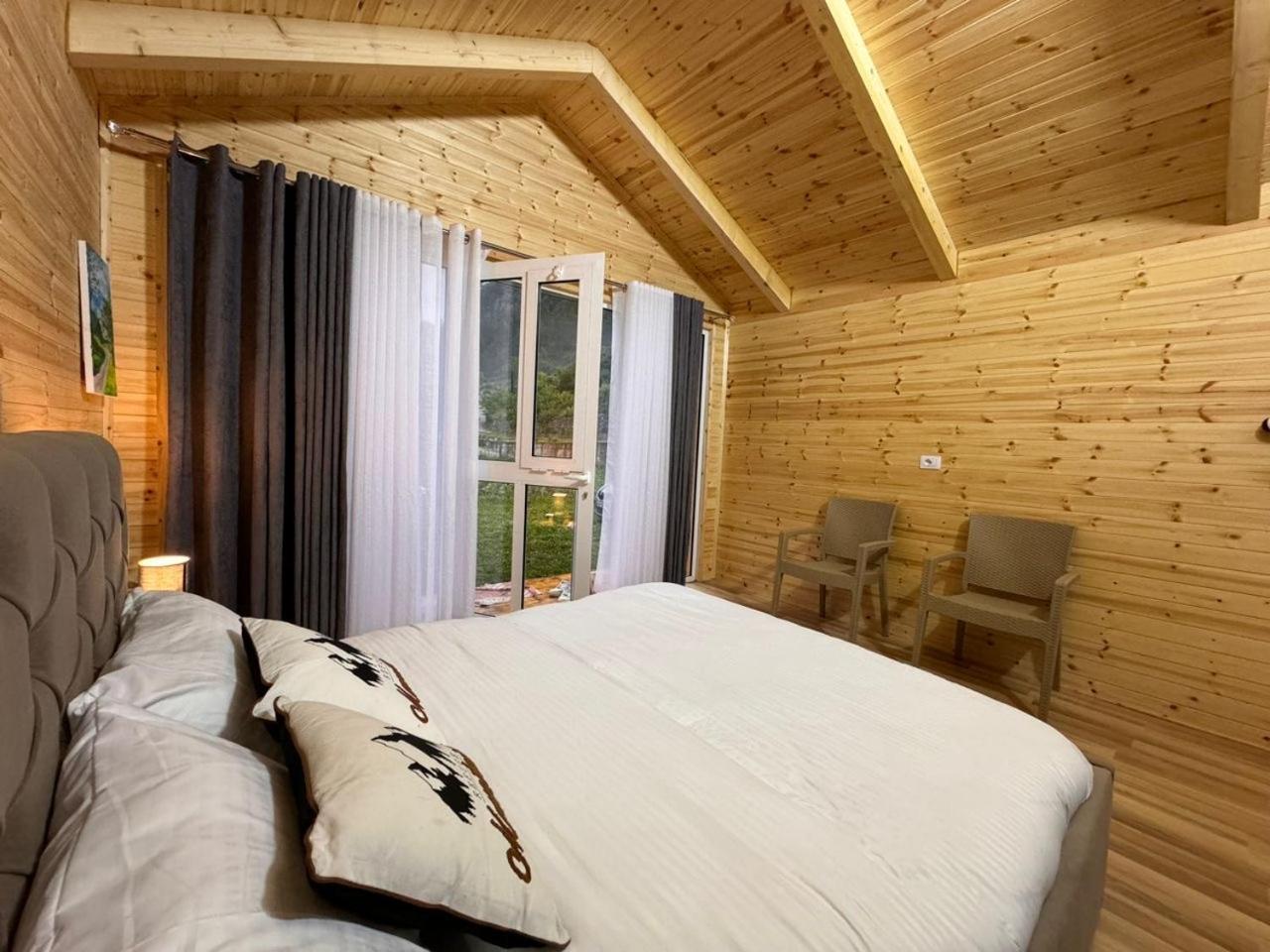 Thethi Mountain Villas Zewnętrze zdjęcie