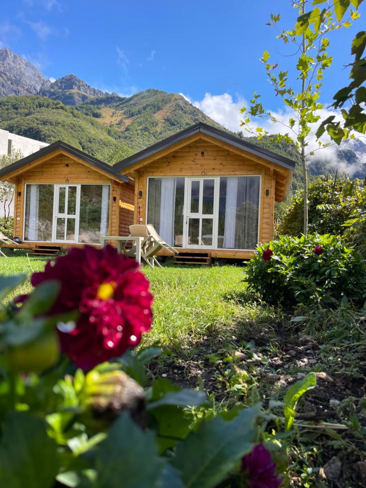 Thethi Mountain Villas Zewnętrze zdjęcie