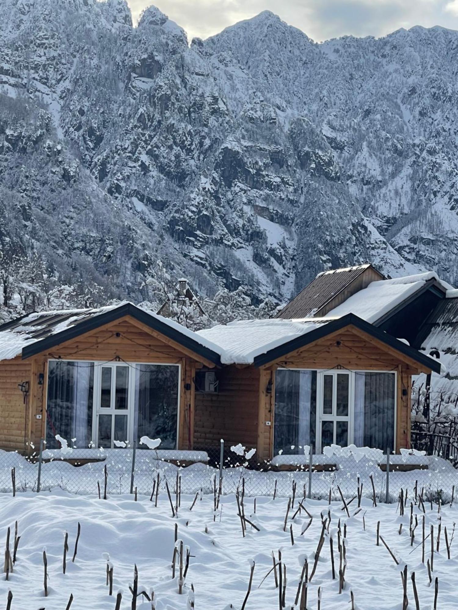 Thethi Mountain Villas Zewnętrze zdjęcie